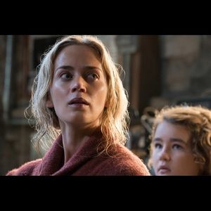 Meet your Posher, Camila